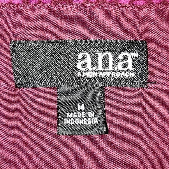 Magenta frill tank top - Picture 3 of 3